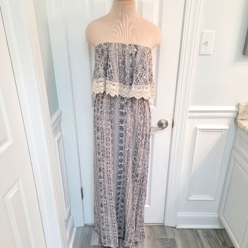 Forever 21 Strapless Maxi Dress M